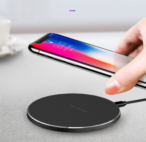 Aluminum Alloy Wireless Charging 15W Luminous Charger - Image 4