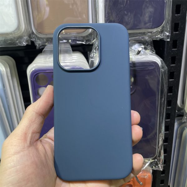Liquid Silicone MagSafe Case with Animation for iPhone 14 15 - Image 7